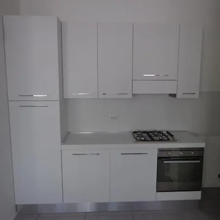 Beautiful New With Private Entrance And Parking 5 Min Walking From Center Apartment Bellano